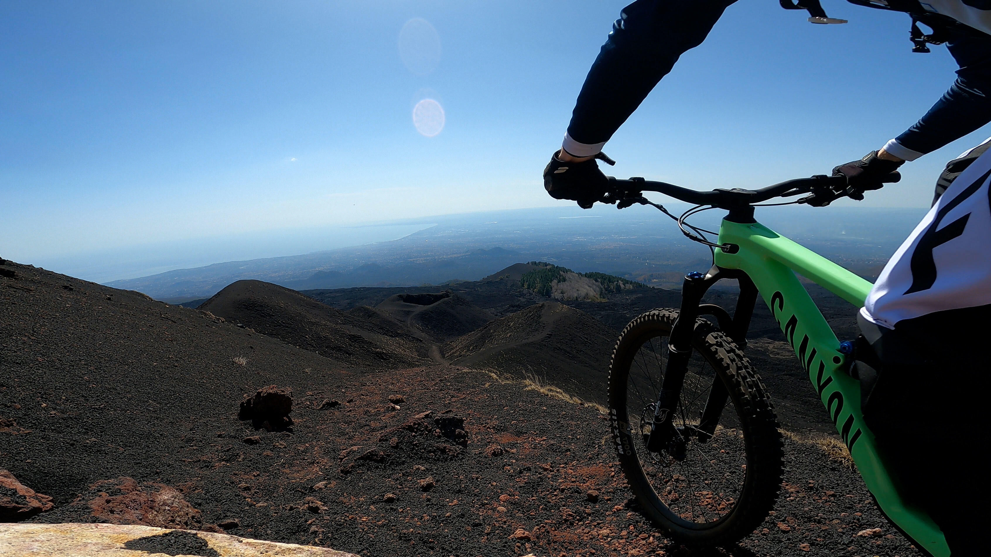 5 MTB trails in Italy for e bikes CANYON CO