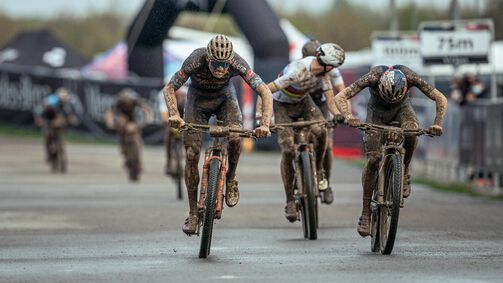 Canyon lancia lux & Exceed per il 2022, le bici da cross-country nate per vincere