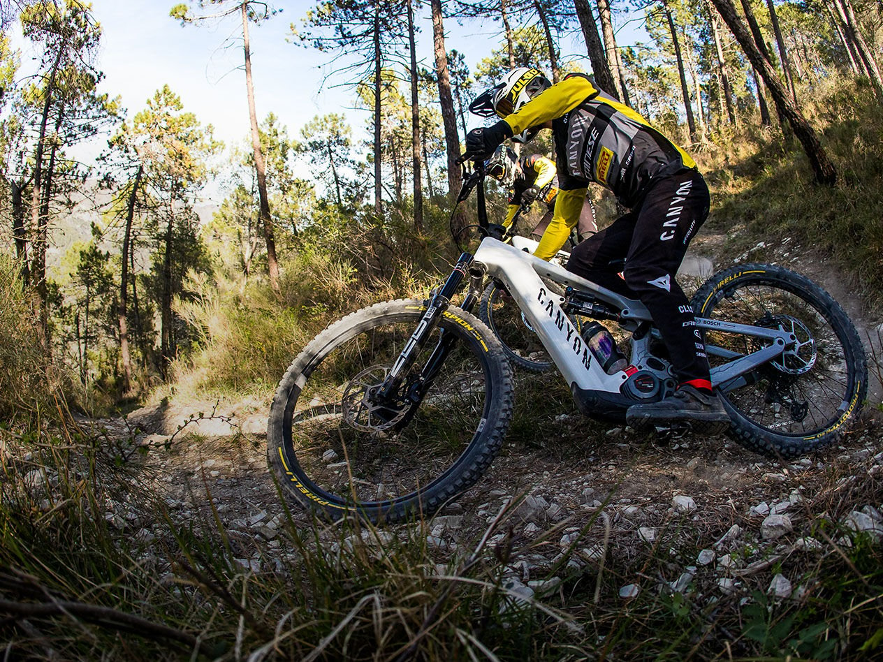 Vtt discount electrique canyon