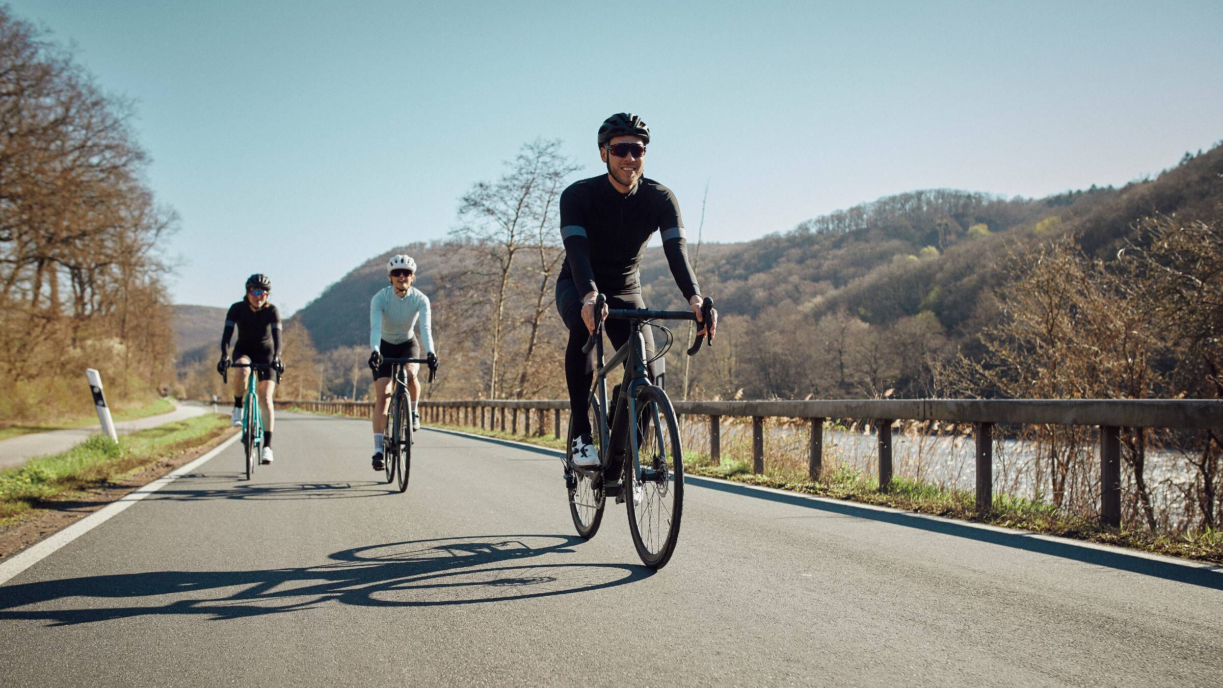 Por qu comprar una bicicleta de carretera el ctrica CANYON ES