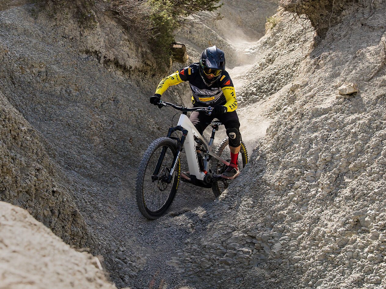 Bicicletas el ctricas de monta a CANYON ES