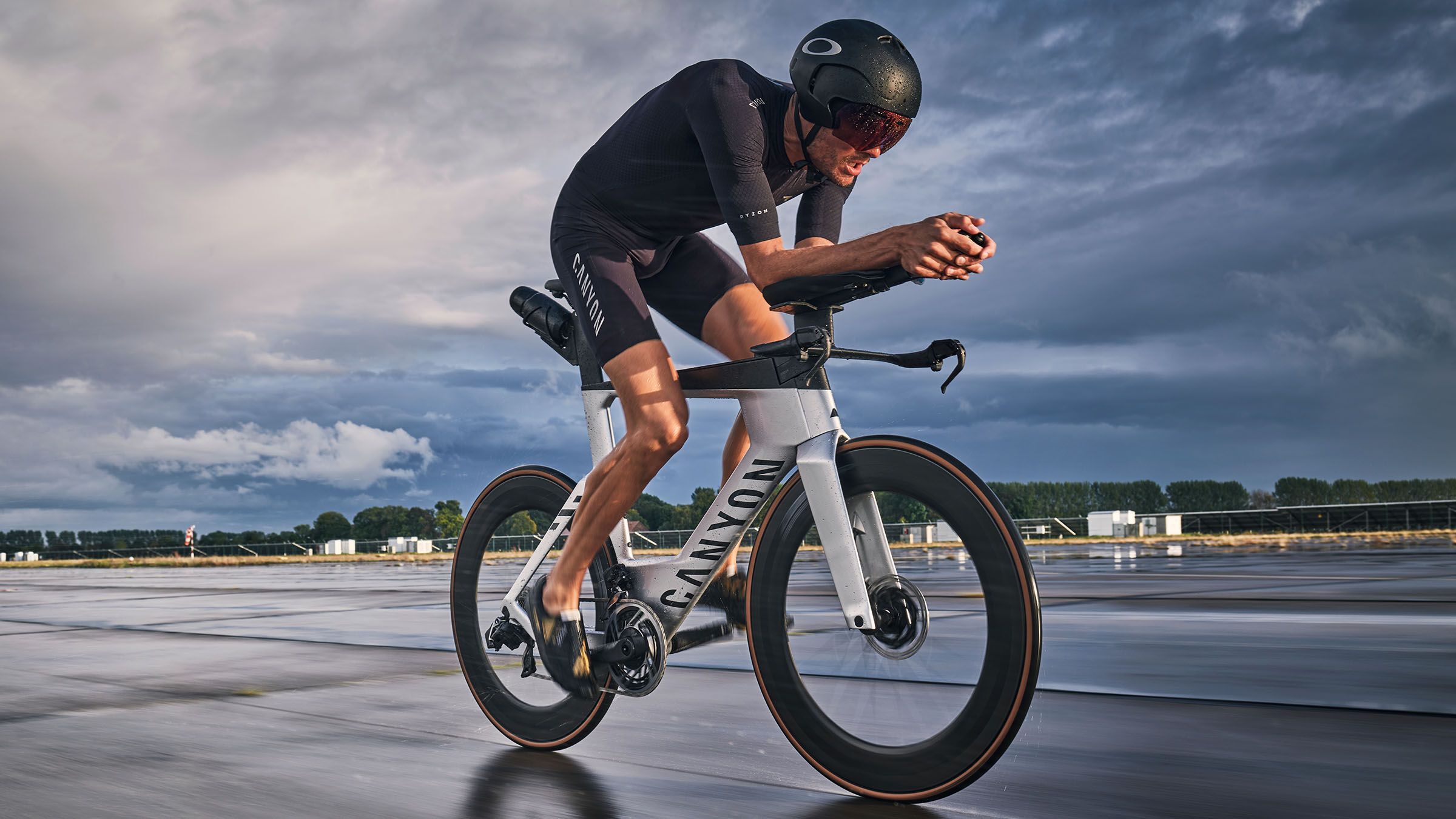 Best hybrid shop bike for triathlon