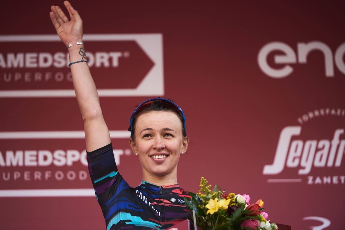 Kasia Niewiadoma holte den Titel bei den UCI Gravel-Weltmeisterschaften 2023.