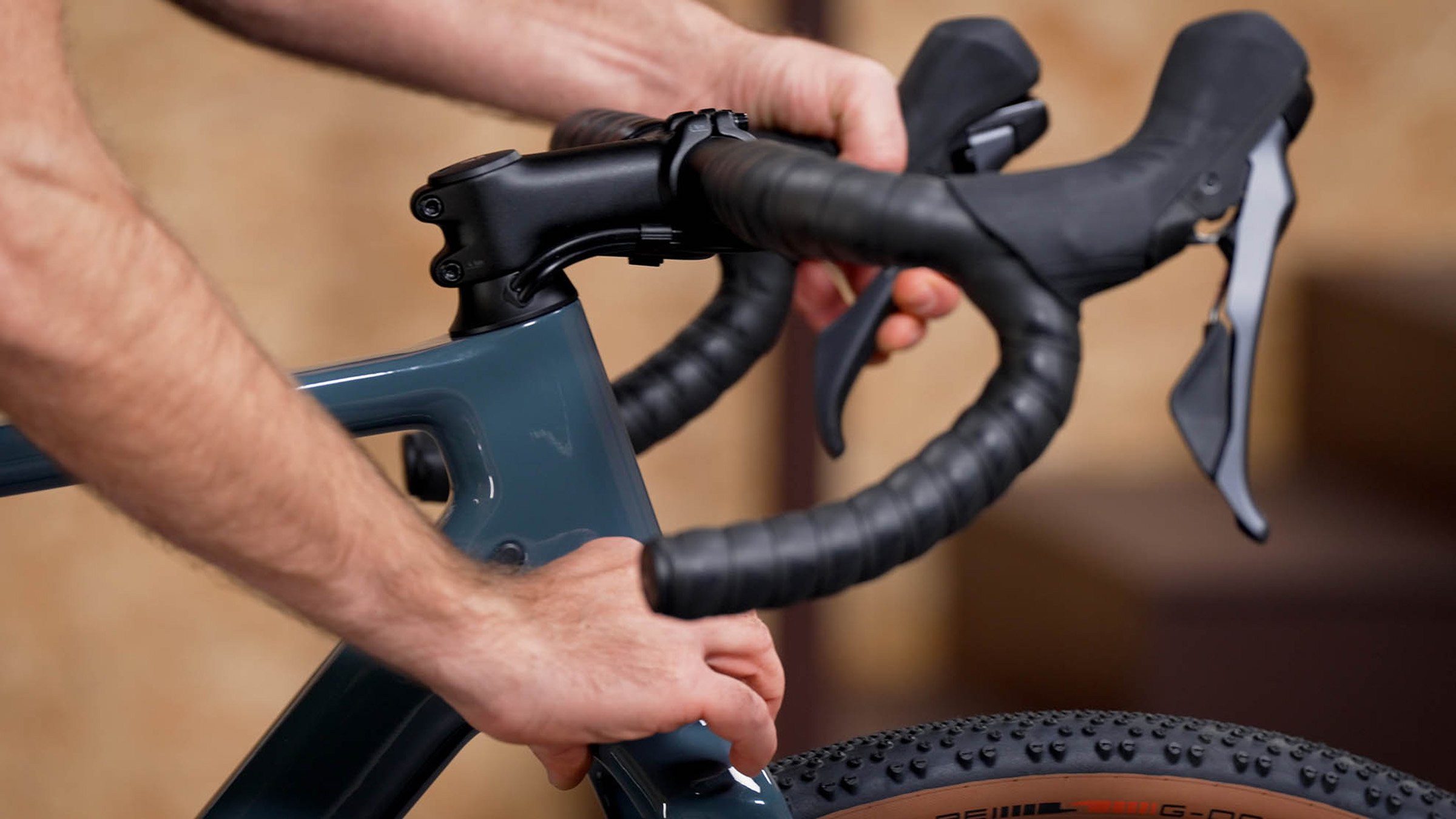 Adjust your gravel bike headset